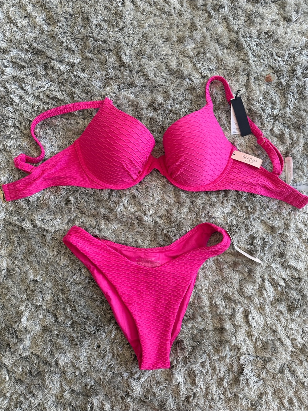 Victoria's Secret Vibrant Pink Textured minimal Push-Up Bikini Set, size small